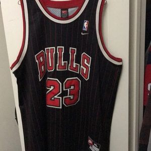 NikeChicagoBullsMicheal Jordan #23 black pinstripe